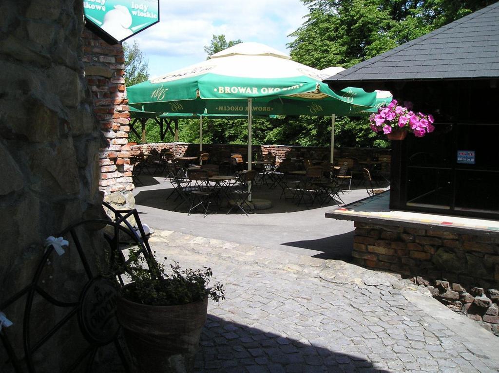 Hotel Podzamcze Tarnów Exterior foto